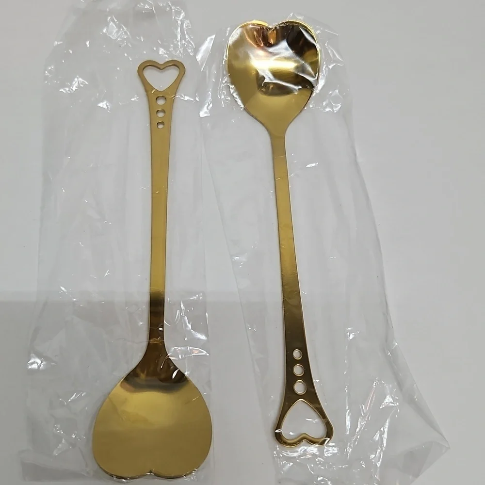 3/15$ Bundle Deal 2 Heart Shapped Spoons (Pair) New